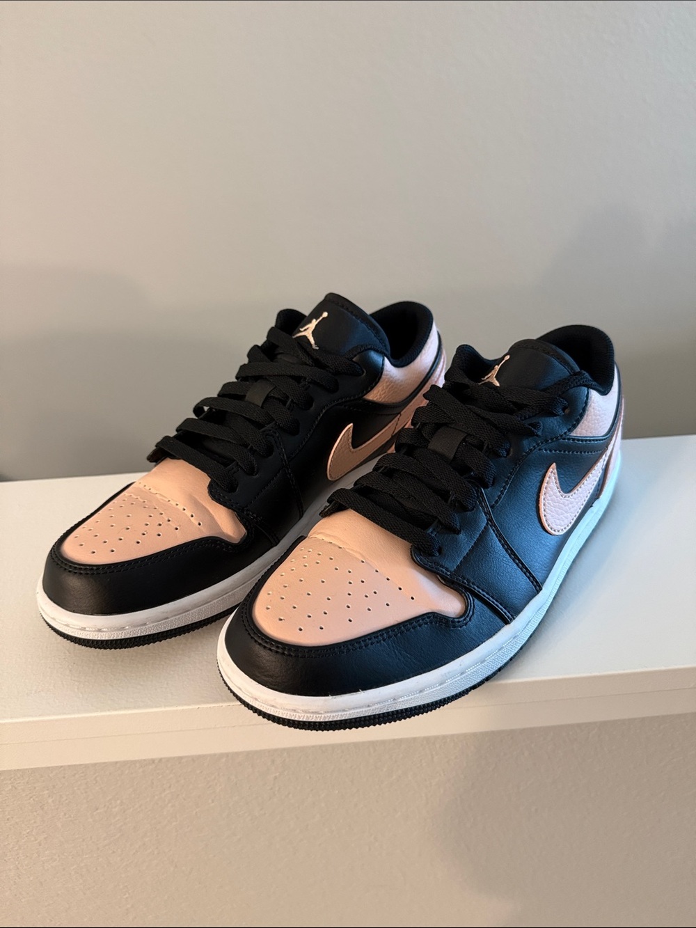 Air Jordan 1 Low “Crimson Tint”